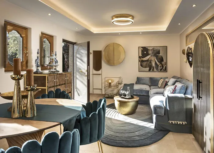 Luxury Private Garden Near Piazza Di Spagna Willa *