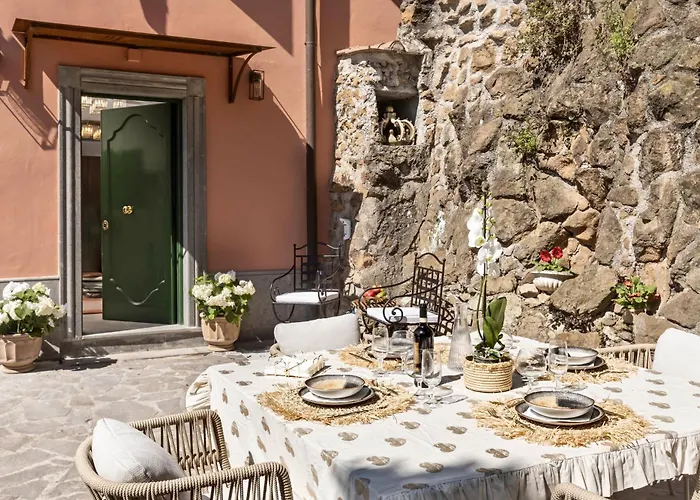 Luxury Private Garden Near Piazza Di Spagna