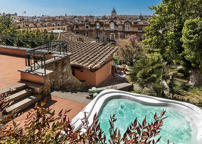 Willa Luxury Private Garden Near Piazza Di Spagna Rzym